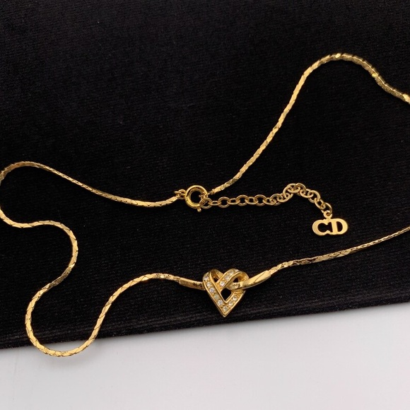 Dior x Swarovski 1980s 18k Yellow Gold Crystal Infinity Knotted Heart Necklace - Picture 2 of 11